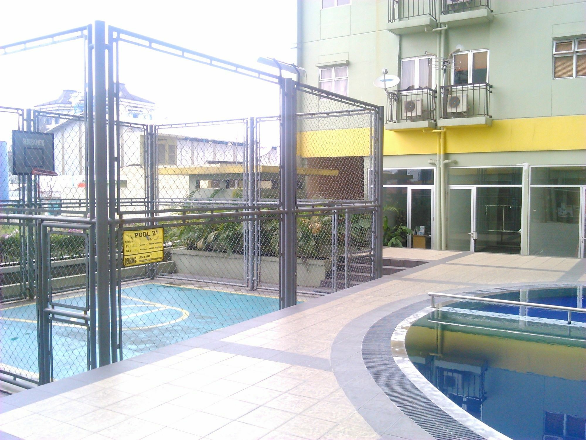 The Suites Metro Apartment - Putri Bandung Exterior foto